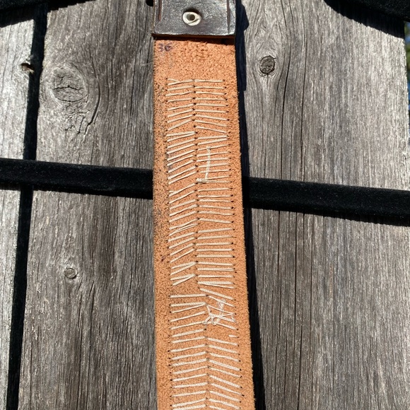 Hand beaded Leather Belt - Picture 3 of 4